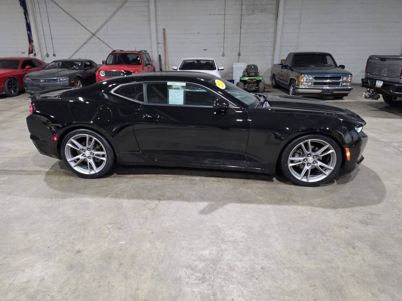 Used 2021 Chevrolet Camaro LT w/ RS Package RWD image 15