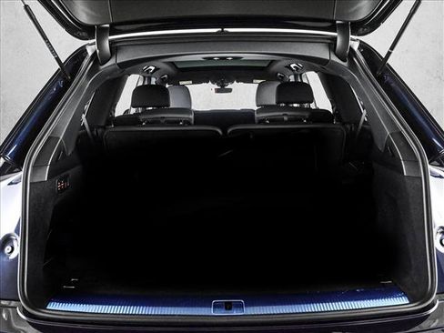Certified 2025 Audi Q7 2.0T Premium Plus w/ Premium Plus Package AWD/4WD image 6
