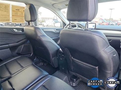 Certified 2022 Ford Escape SEL w/ Technology Package image 32