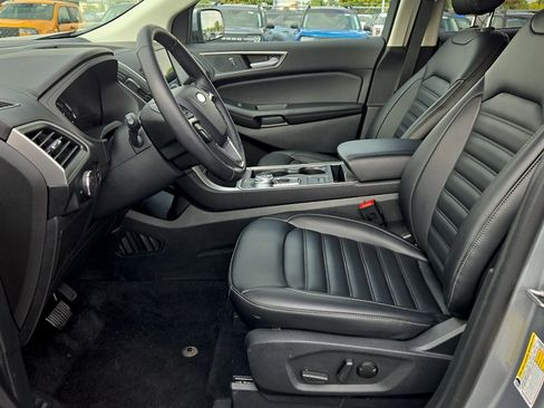 Certified 2024 Ford Edge SEL w/ Convenience Package AWD/4WD image 11