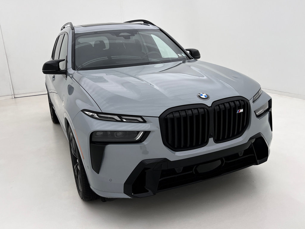 Certified 2025 BMW X7 M60i w/ Climate Comfort Package AWD/4WD image 3