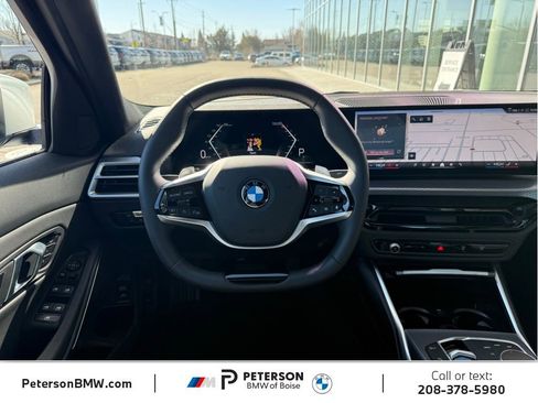 Used 2025 BMW 330i xDrive Sedan w/ Convenience Package AWD/4WD image 21