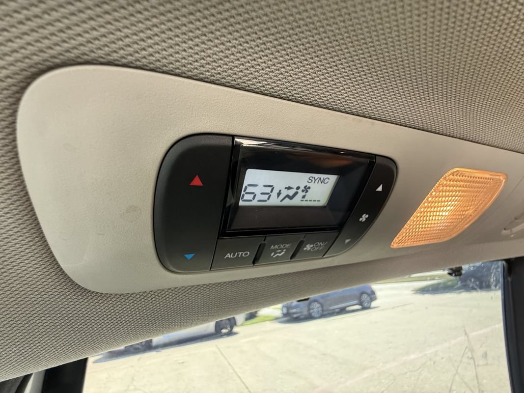 Used 2017 Honda Odyssey EX-L image 19
