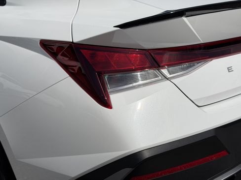 New 2026 Hyundai Elantra SEL Sport FWD image 33