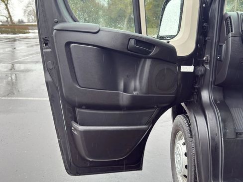 Used 2022 RAM ProMaster 2500 image 27