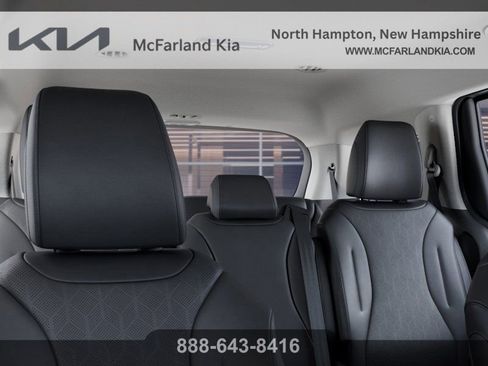 New 2026 Kia Carnival EX image 28