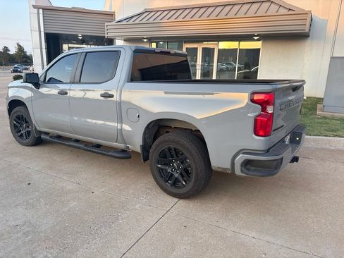 Used 2024 Chevrolet Silverado 1500 Custom w/ Turbomax Blackout Package AWD/4WD image 4