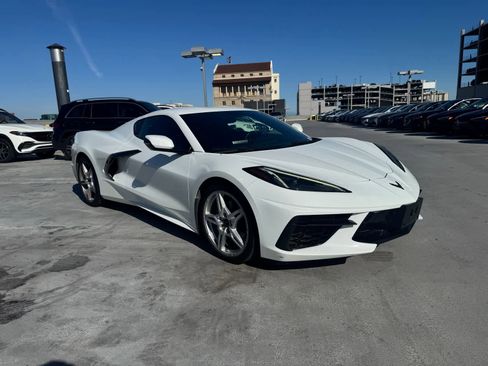 Used 2020 Chevrolet Corvette Stingray Coupe w/ 1LT RWD image 2