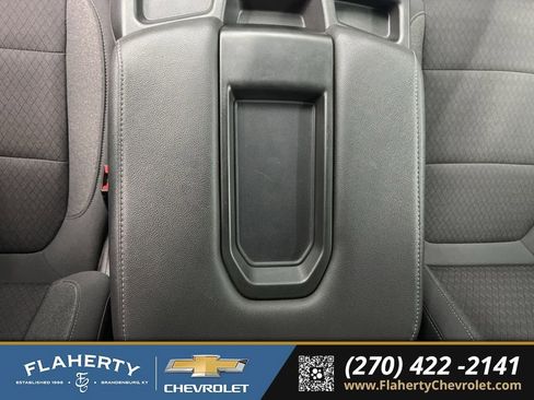 Used 2022 Chevrolet Silverado 1500 LT image 33