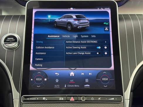 Used 2023 Mercedes-Benz GLC 300 w/ AMG Line image 33