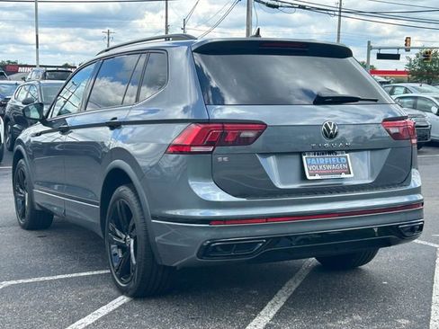 Certified 2023 Volkswagen Tiguan SE R-Line FWD image 5