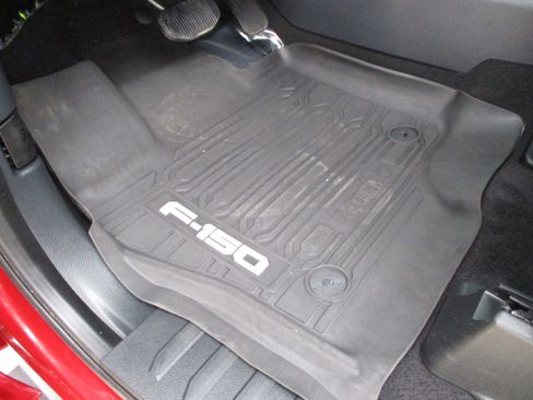 Used 2023 Ford F150 Lariat AWD/4WD image 48