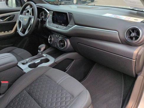 Used 2022 Chevrolet Blazer LT w/ Midnight/Sport Edition AWD/4WD image 31