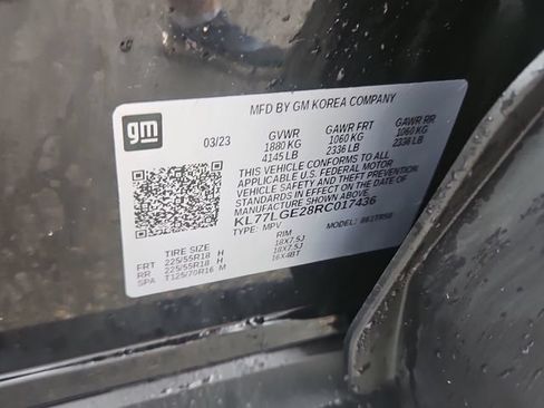 Used 2024 Chevrolet Trax RS w/ Driver Confidence Package FWD image 30
