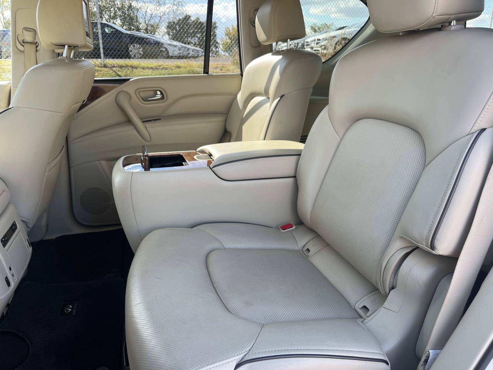 Used 2019 INFINITI QX80 Luxe w/ 22" Wheel Package AWD/4WD image 20