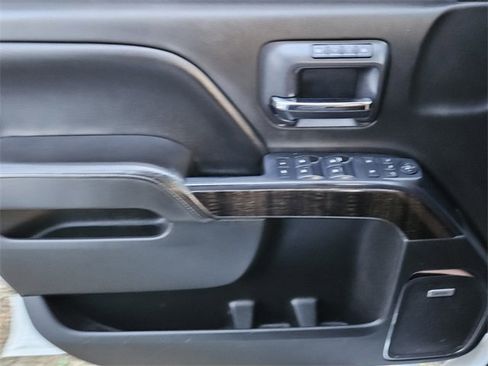 Used 2015 GMC Sierra 3500 Denali w/ Duramax Plus Package image 28