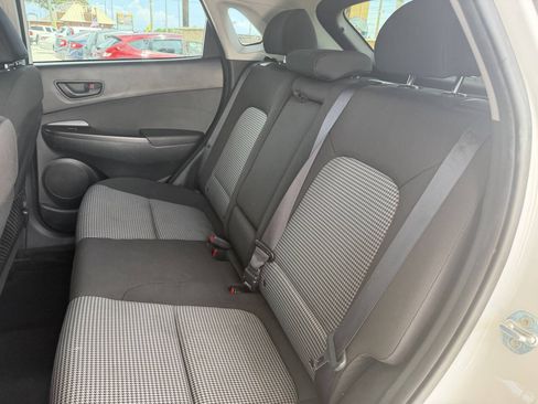 Used 2018 Hyundai Kona SE FWD image 20