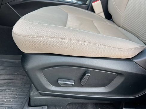 Used 2023 Ford Explorer 4WD image 12