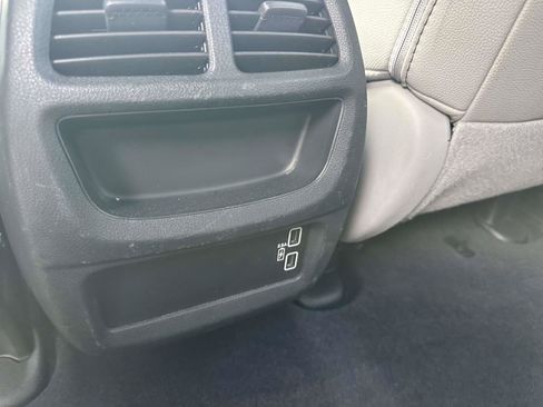 Used 2023 Honda Passport EX-L image 9