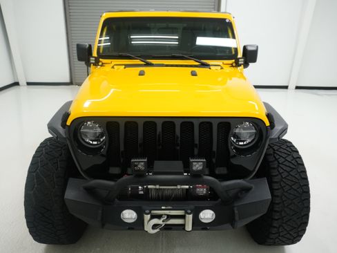 Used 2021 Jeep Wrangler Unlimited Sport AWD/4WD image 2