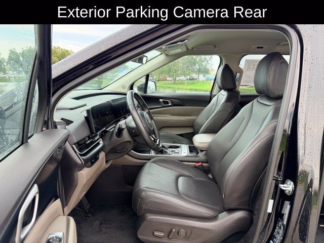 Used 2026 Kia Carnival FWD image 9