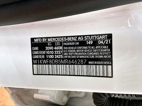 Used 2021 Mercedes-Benz C 300 Sedan w/ Premium Package image 32