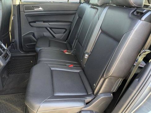 Used 2018 Volkswagen Atlas SEL image 18