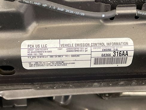 Used 2018 Jeep Wrangler Unlimited Sport S image 16