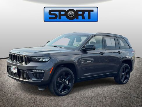 Used 2023 Jeep Grand Cherokee Limited w/ Black Appearance Package AWD/4WD image 1