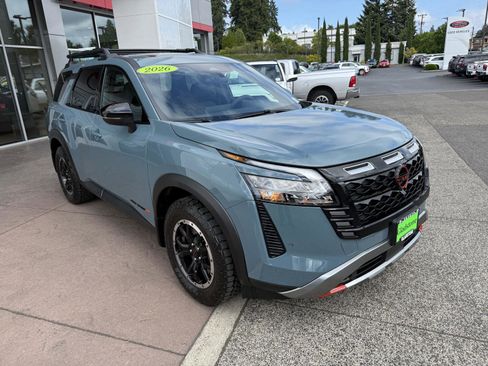 Used 2026 Nissan Pathfinder Rock Creek AWD/4WD image 8