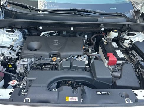 Used 2023 Toyota RAV4 XLE FWD image 22