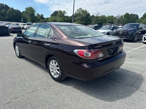 Used 2002 Lexus ES 330 FWD image 3
