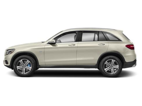 Used 2019 Mercedes-Benz GLC 350e 4MATIC w/ Premium Package image 3