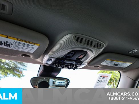 Used 2022 MINI Cooper SE image 49