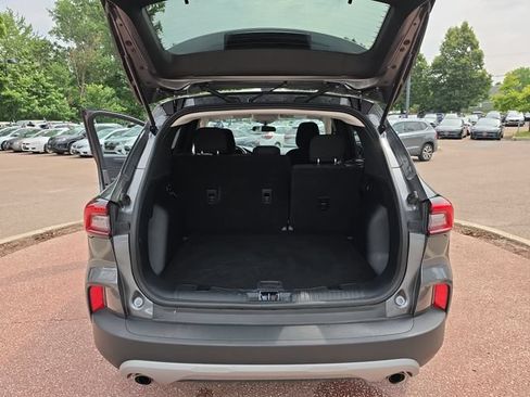 Used 2025 Ford Escape Active AWD/4WD image 19