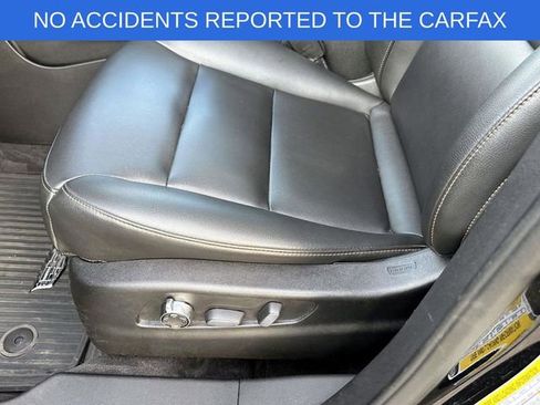 Used 2020 Cadillac XT4 Sport w/ Cold Weather Package image 17