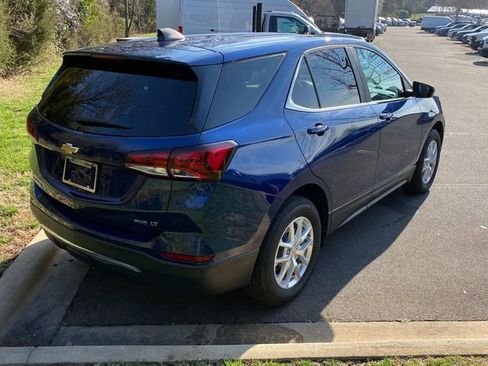Used 2022 Chevrolet Equinox LT image 32