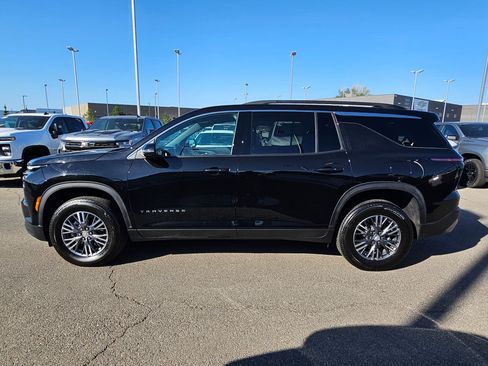 Used 2026 Chevrolet Traverse LT AWD/4WD image 7