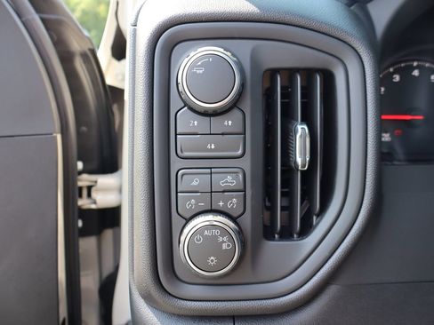 New 2026 Chevrolet Silverado 2500 Custom w/ Custom Convenience Package AWD/4WD image 7