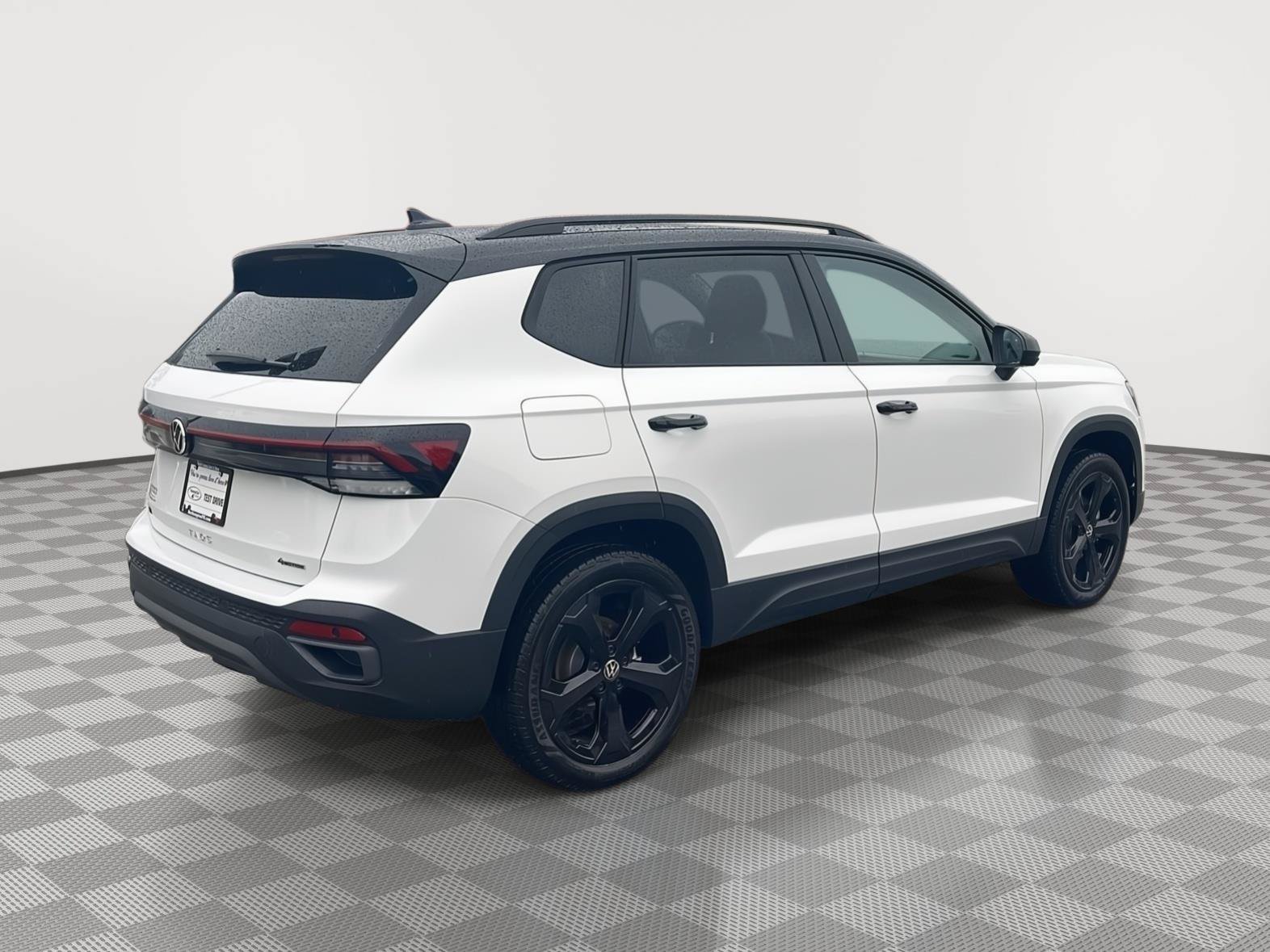 New 2026 Volkswagen Taos SE AWD/4WD image 7