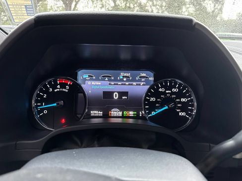 Used 2022 Ford F350 Lariat w/ Tremor Off-Road Package AWD/4WD image 13