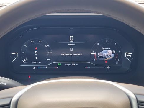 Used 2024 GMC Yukon Denali AWD/4WD image 13
