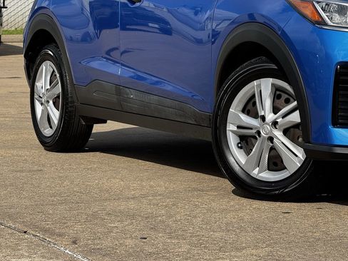 Used 2021 Nissan Kicks S image 11