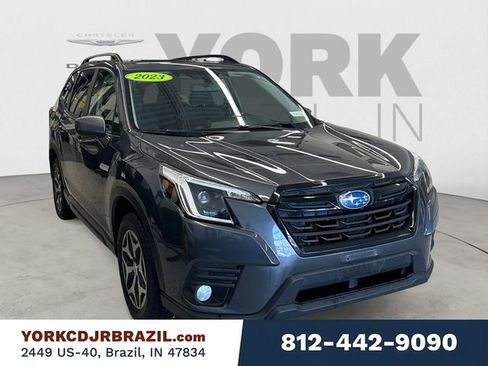 Used 2023 Subaru Forester Premium image 7