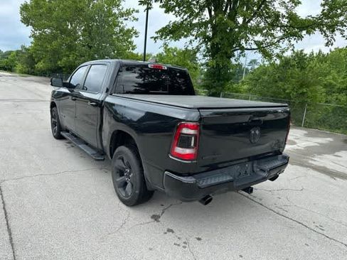 Used 2019 RAM 1500 Big Horn AWD/4WD image 17