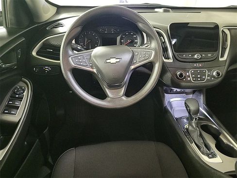 Used 2024 Chevrolet Malibu LT image 13