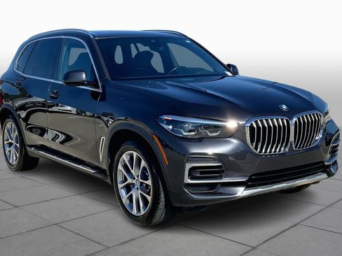 Used 2023 BMW X5 sDrive40i w/ Premium Package image 3