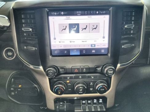 Used 2022 RAM 2500 Laramie AWD/4WD image 19