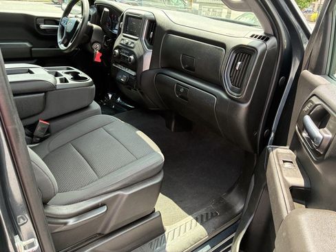 Used 2020 Chevrolet Silverado 1500 Custom Trail Boss AWD/4WD image 20