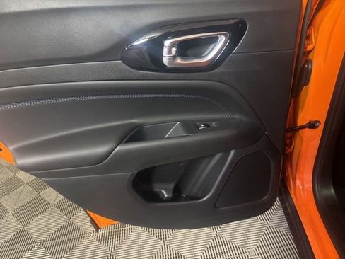 New 2026 Jeep Compass Latitude AWD/4WD image 19